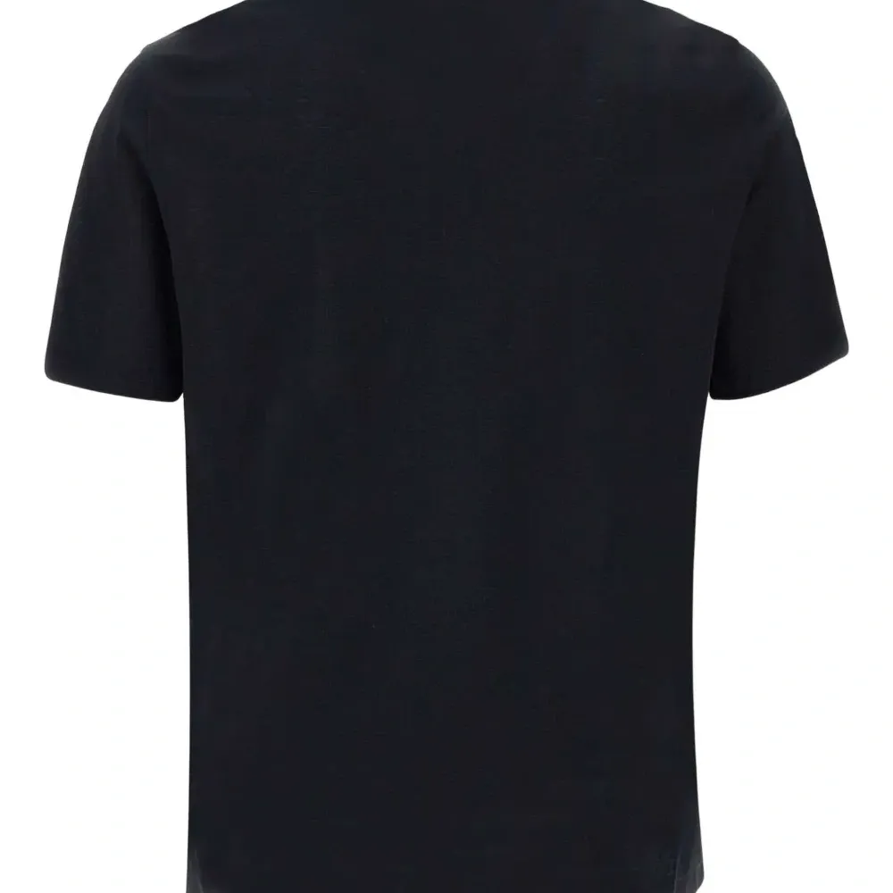 Футболка с круглым вырезом