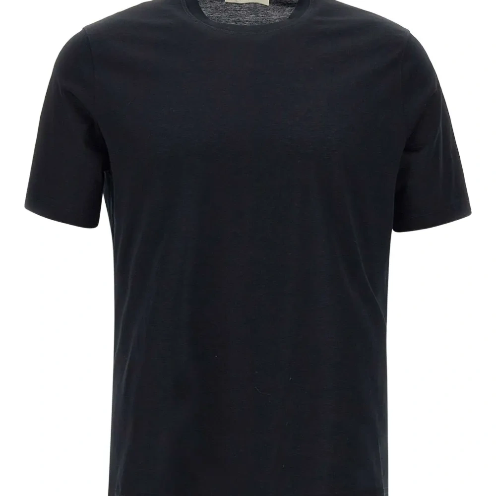 Футболка с круглым вырезом