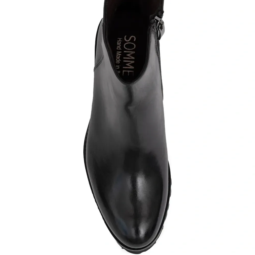 Ботинки на молнии