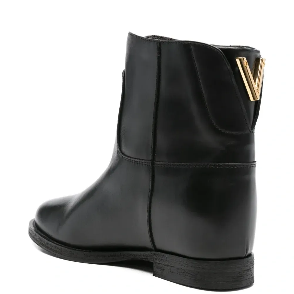 Декорированные ботинки Декорированные ботинки