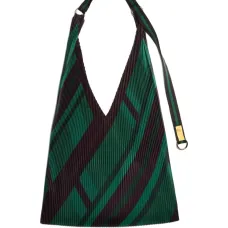 Плиссированная сумка-тоут с геометричным узором