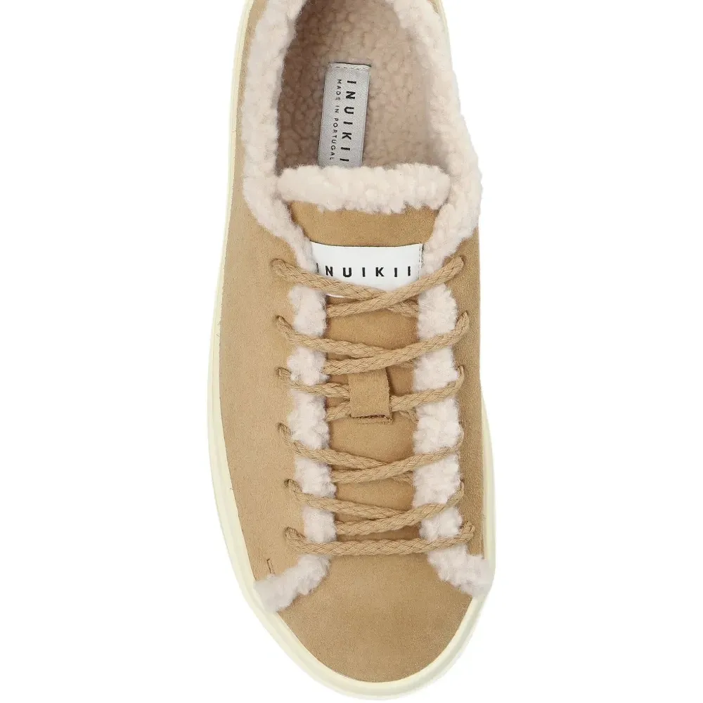 Кеды с отделкой из овчины