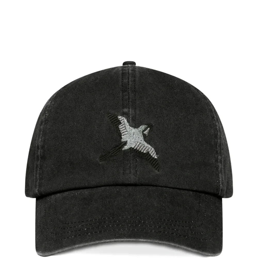 Бейсболка The Bee Bird с вышивкой