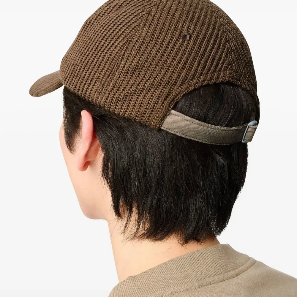 Бейсболка The Arigato с логотипом Бейсболка The Arigato с логотипом