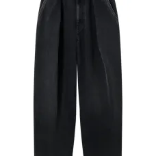 Широкие джинсы со складками