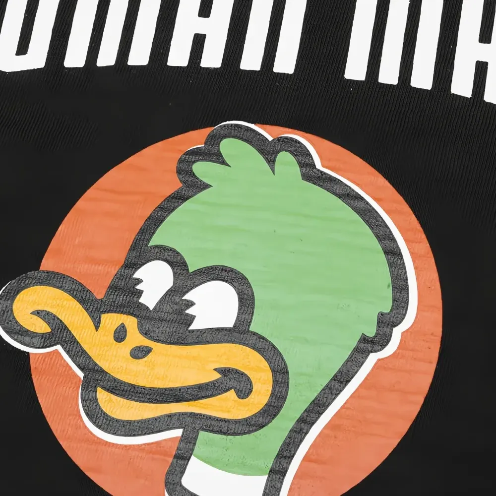 Футболка с графичным принтом Футболка с графичным принтом