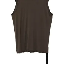 Футболка без рукавов