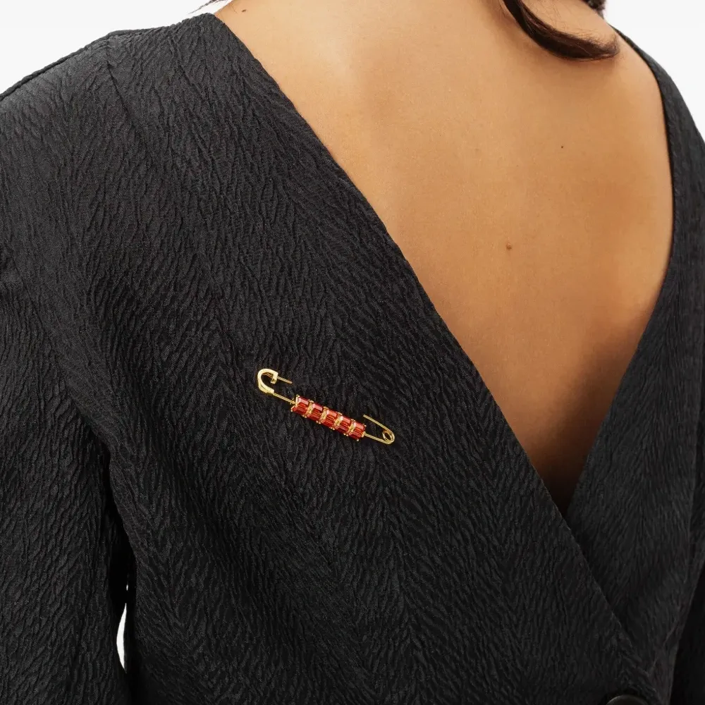 Брошь в виде булавки Брошь в виде булавки