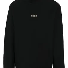 Толстовка с высоким воротником и логотипом