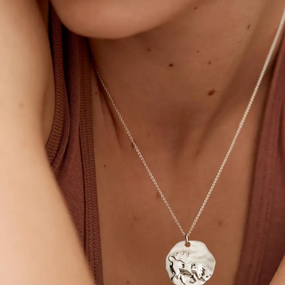 Колье Taurus Zodiac с подвеской Колье Taurus Zodiac с подвеской