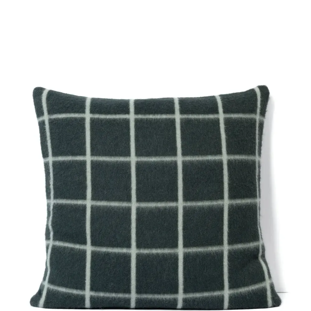 Подушка в клетку