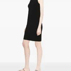 короткое платье в рубчик