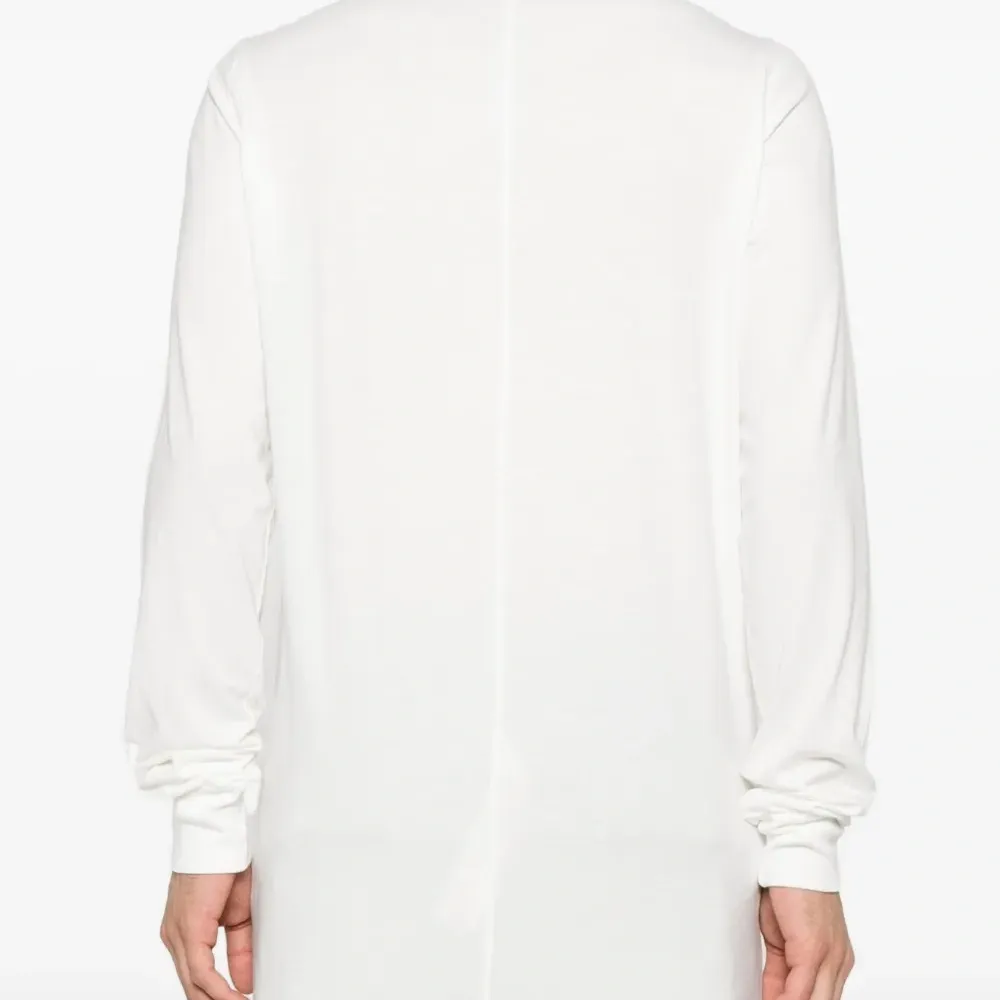 Футболка с длинными рукавами и завязками