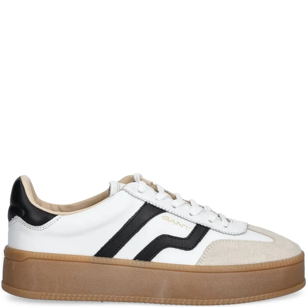 Кроссовки с контрастными полосками