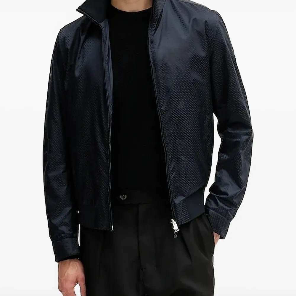 Куртка на молнии с логотипом