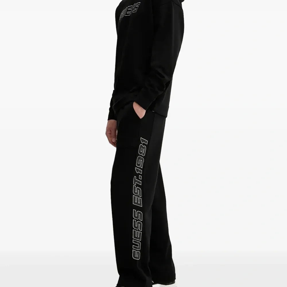 Спортивные брюки с логотипом