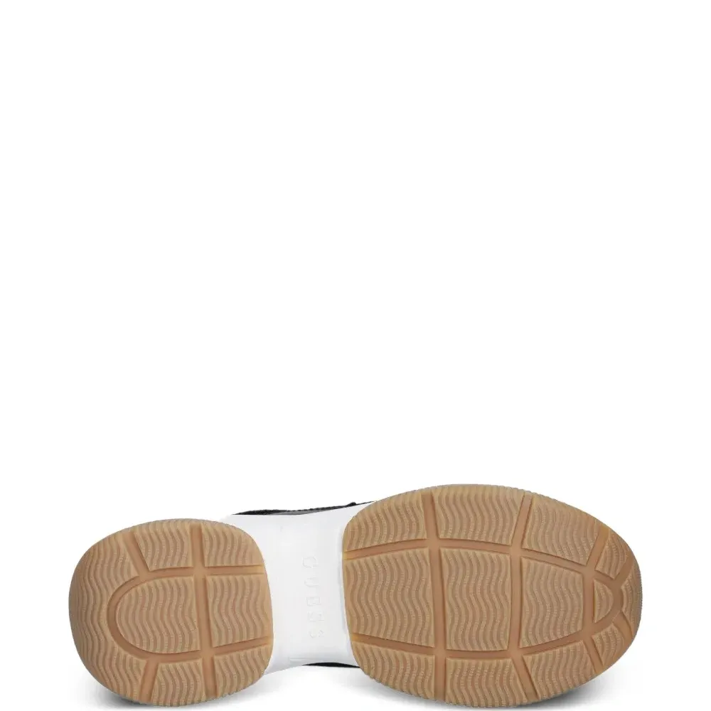 Массивные кроссовки с логотипом