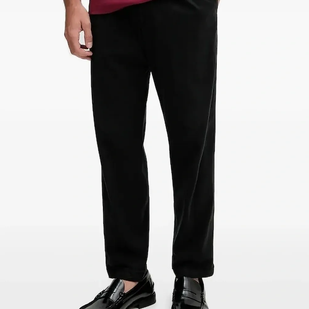 Брюки с вышивкой и карманами Брюки с вышивкой и карманами