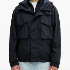 Куртка с капюшоном и нашивкой-логотипом