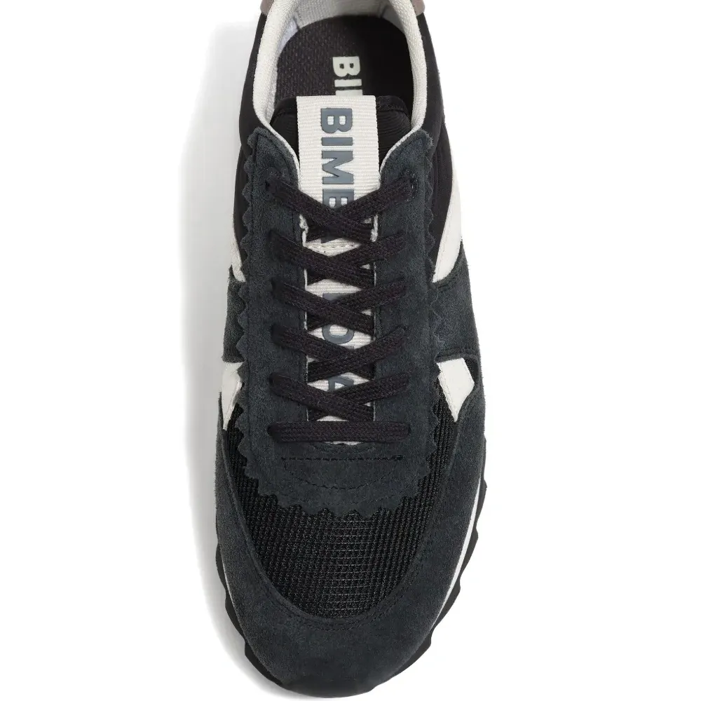 Кроссовки с фестонами Кроссовки с фестонами