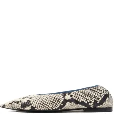 Балетки с заостренным носком