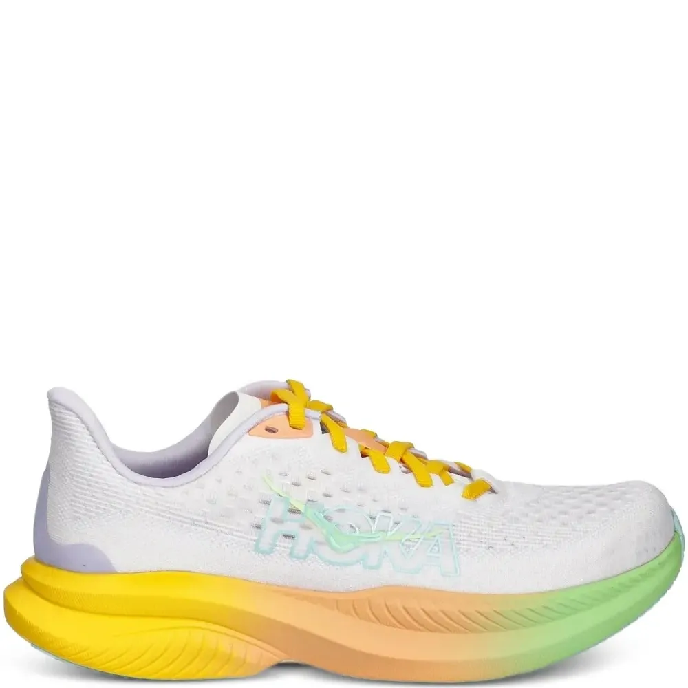 Кроссовки с эффектом градиента Кроссовки с эффектом градиента