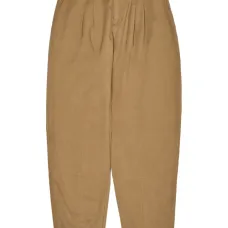 Брюки с вытачками