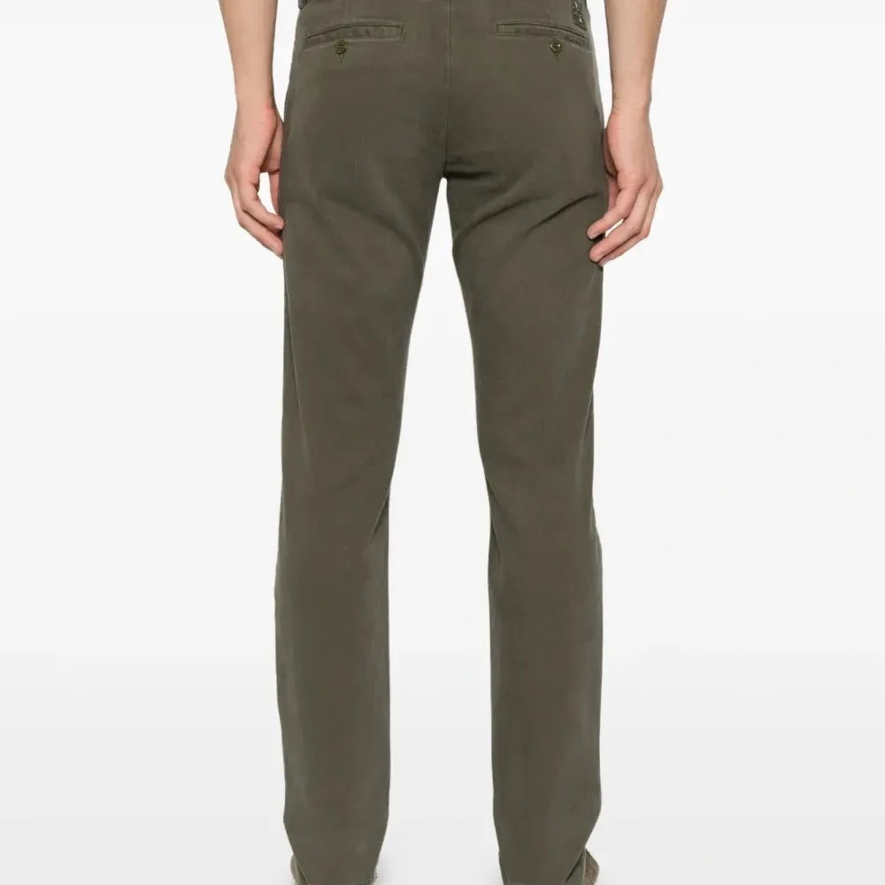 Брюки с карманами