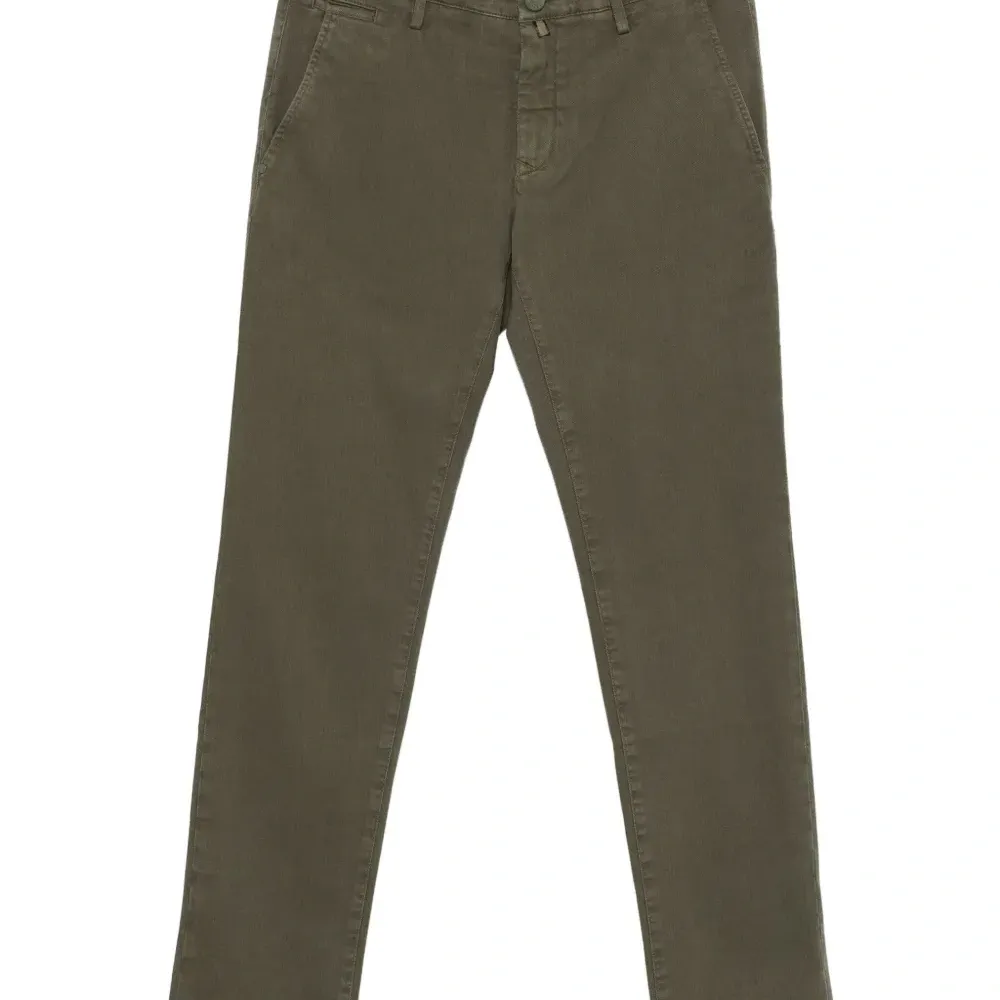 Брюки с карманами