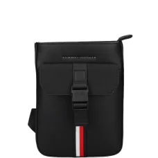 Сумка-мессенджер с пряжкой