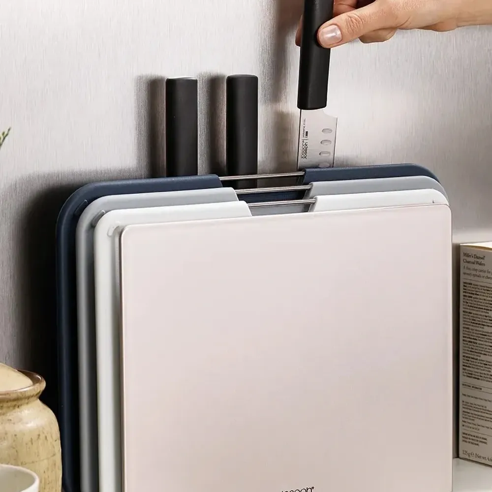 Набор Nest™ из трех разделочных досок и ножей