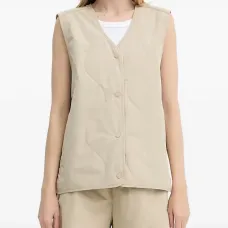 Стеганый жилет на пуговицах