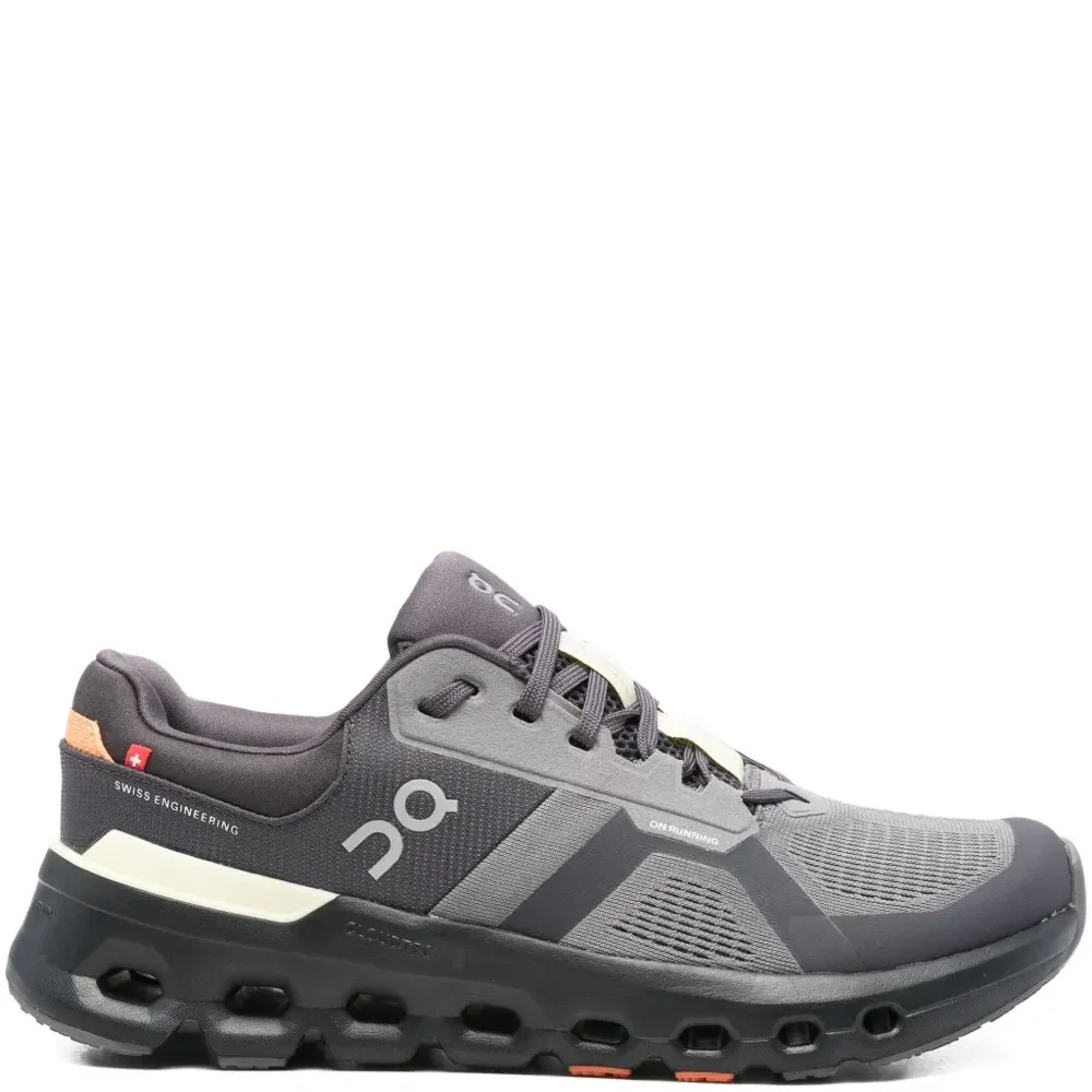 Кроссовки Cloudrunner на шнуровке