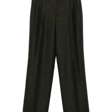 Брюки со складками