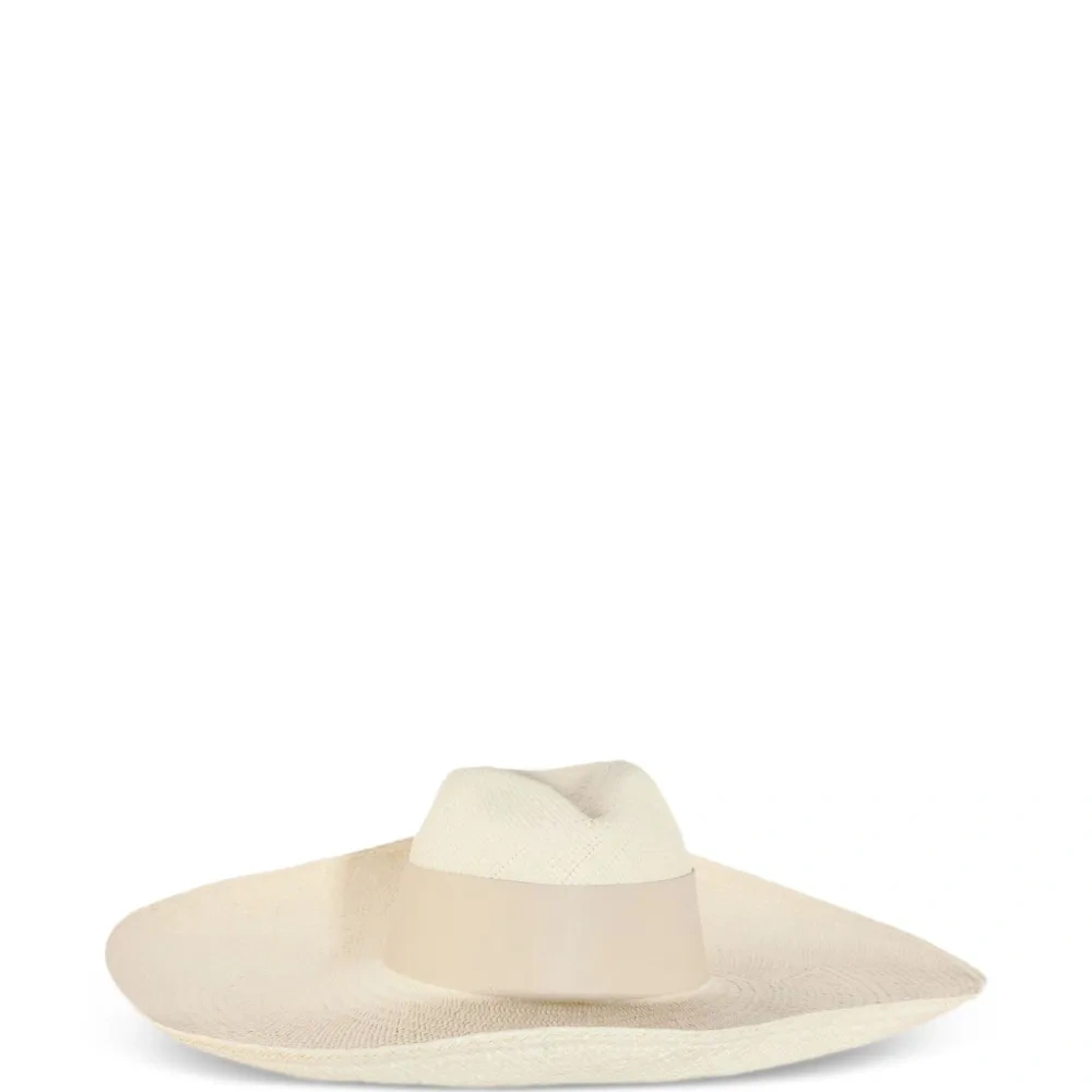 шляпа с кожаной лентой