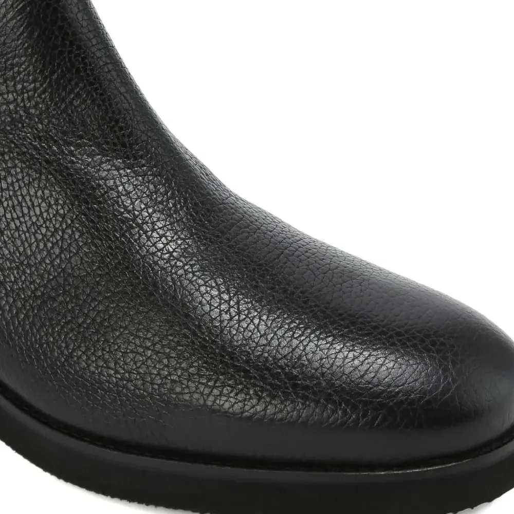 Кожаные челси