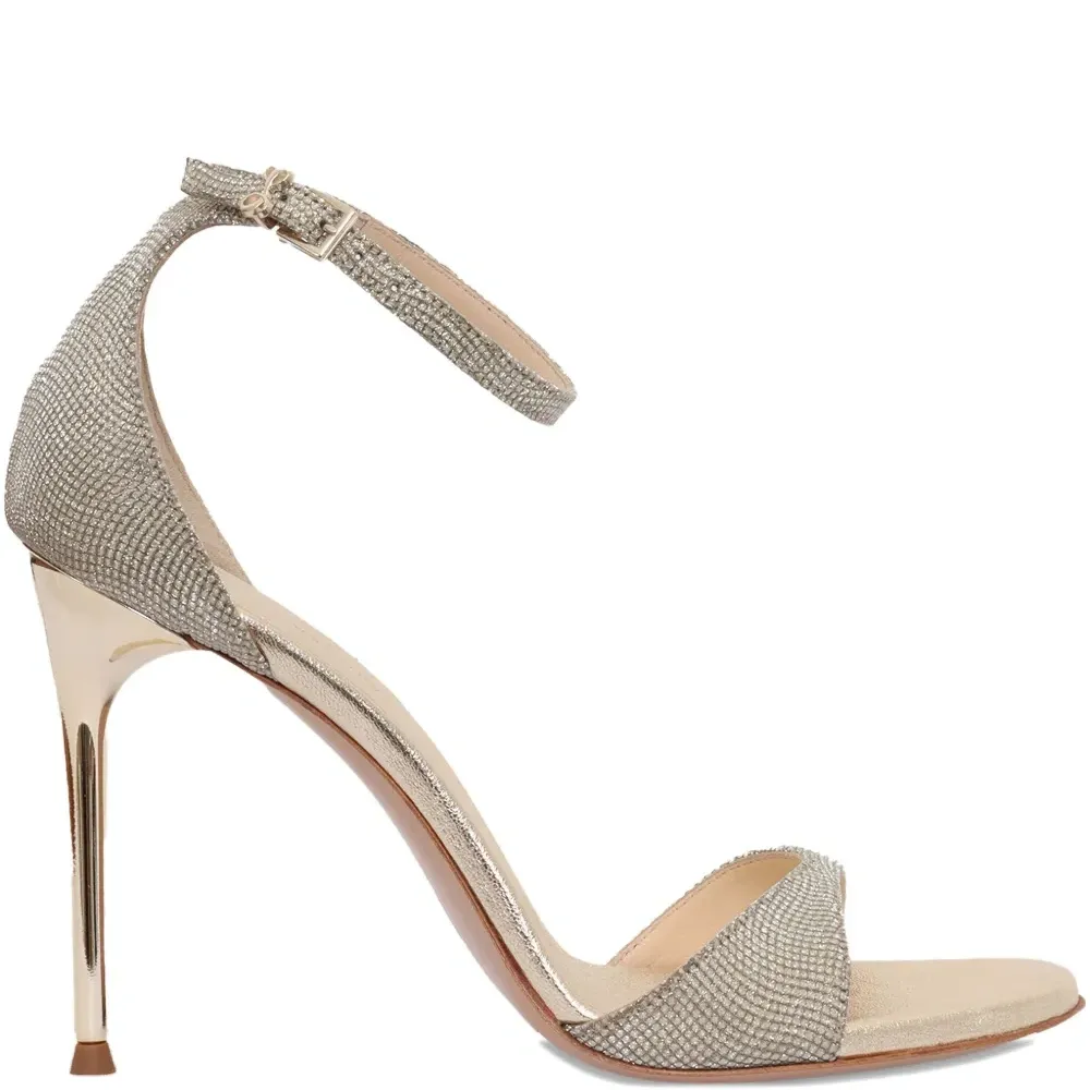 Босоножки с ремешком на щиколотке