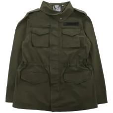 Пальто с накладными карманами