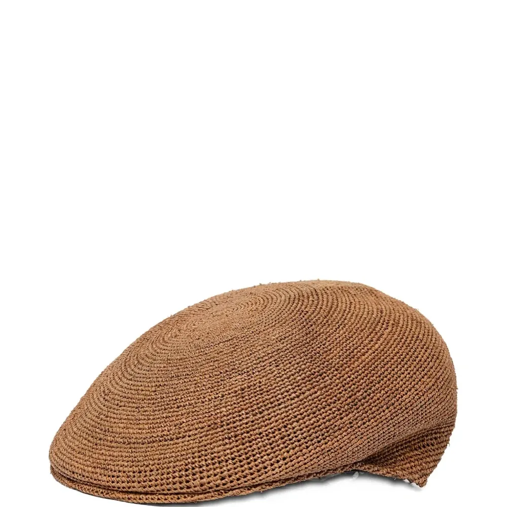 Берет в технике кроше