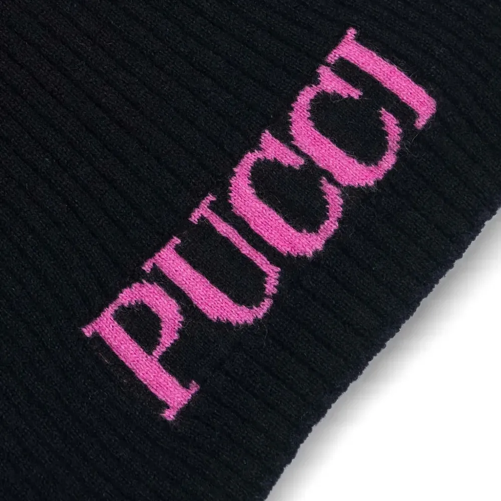 Шарф в рубчик с логотипом