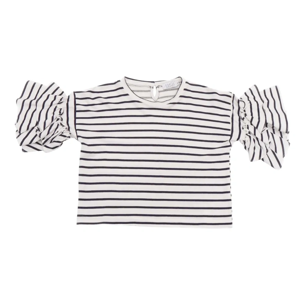 Полосатая футболка с оборками