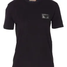 Футболка с вышитым логотипом