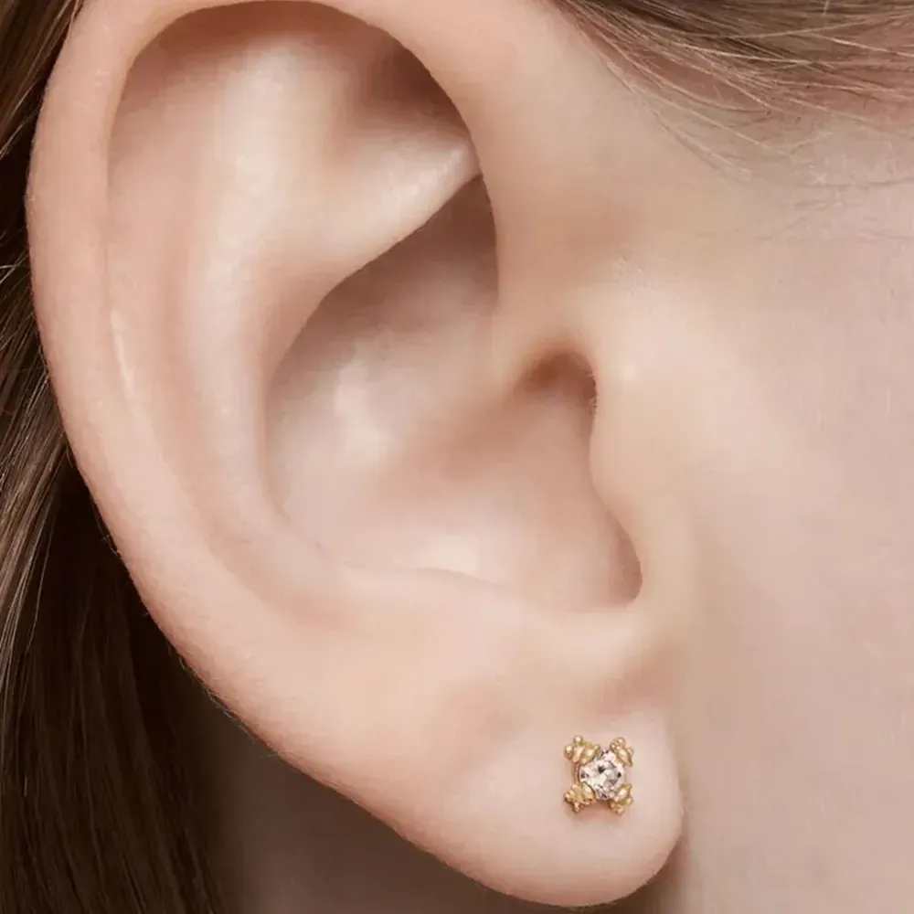 Серьги Color Pills с бриллиантами