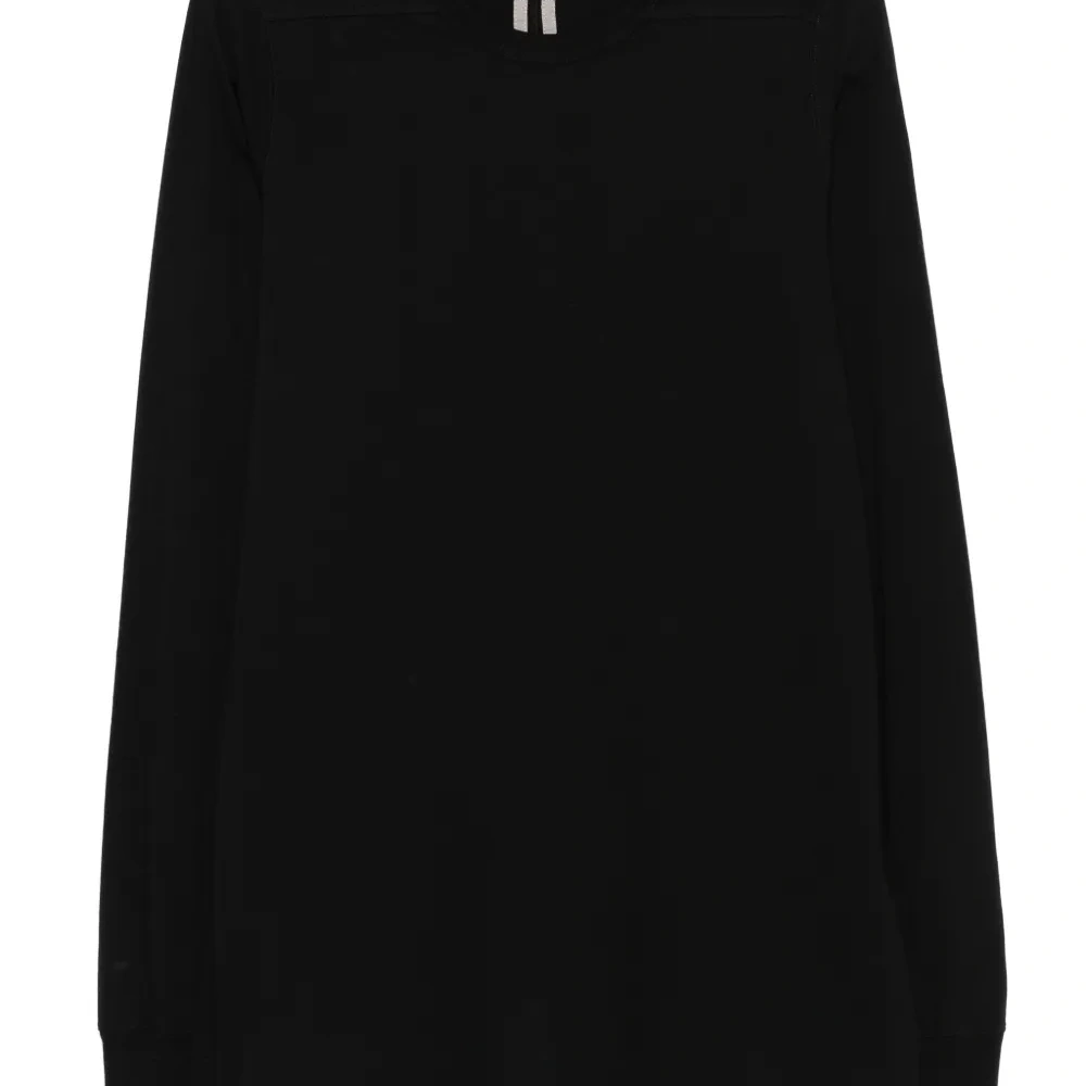 Футболка с длинными рукавами