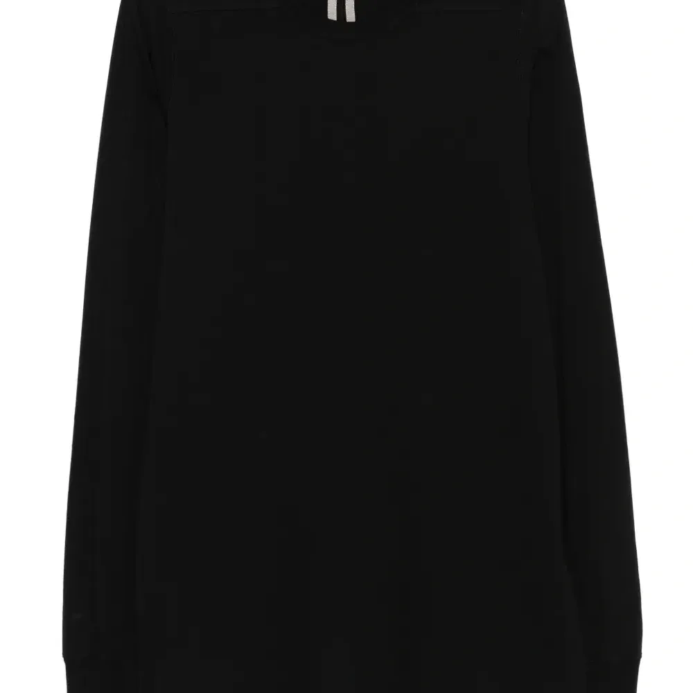 Футболка с длинными рукавами