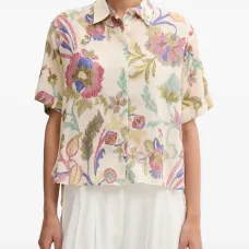 Рубашка с короткими рукавами и цветочным декором