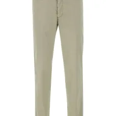 Брюки чинос с подворотами Брюки чинос с подворотами