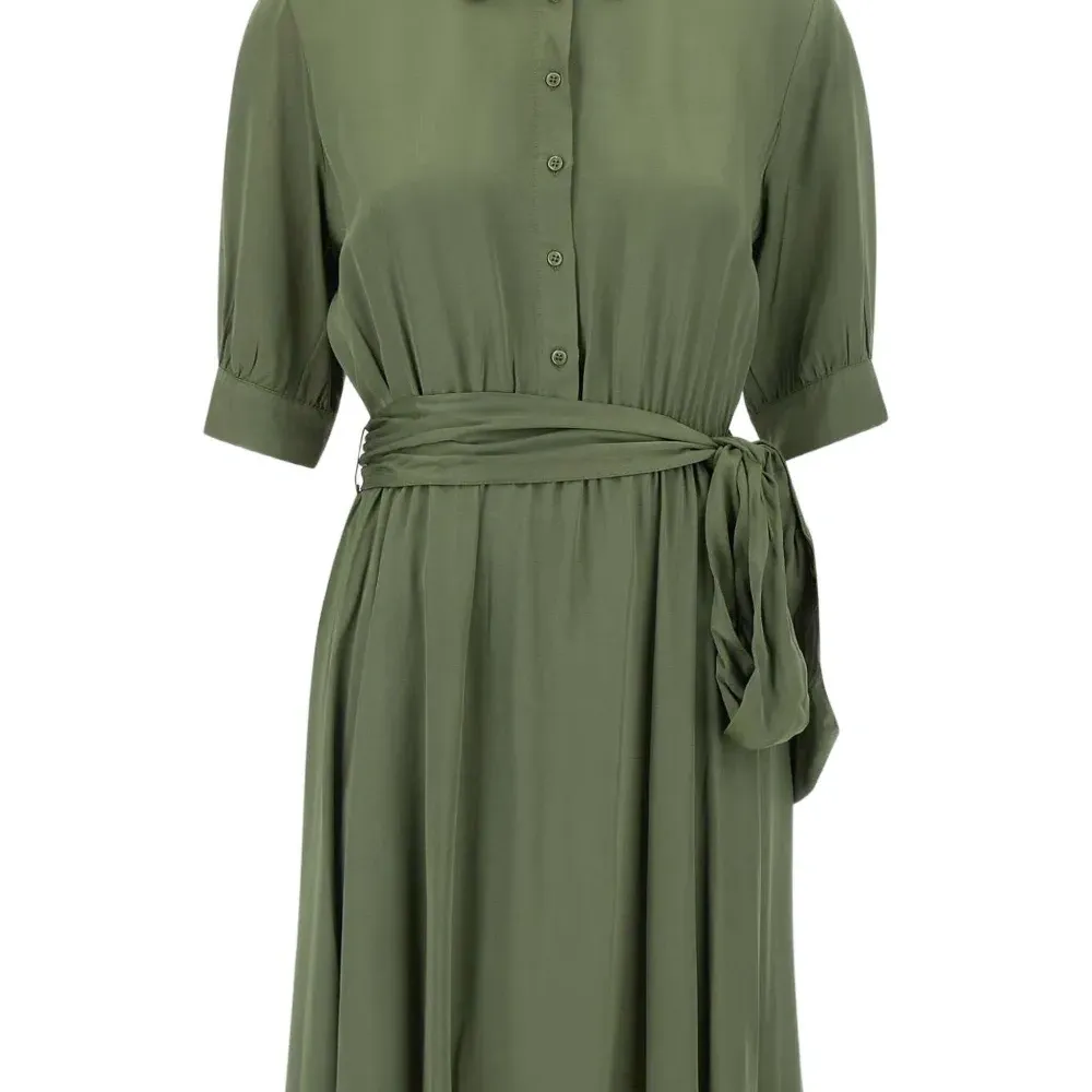 Платье-рубашка миди с поясом