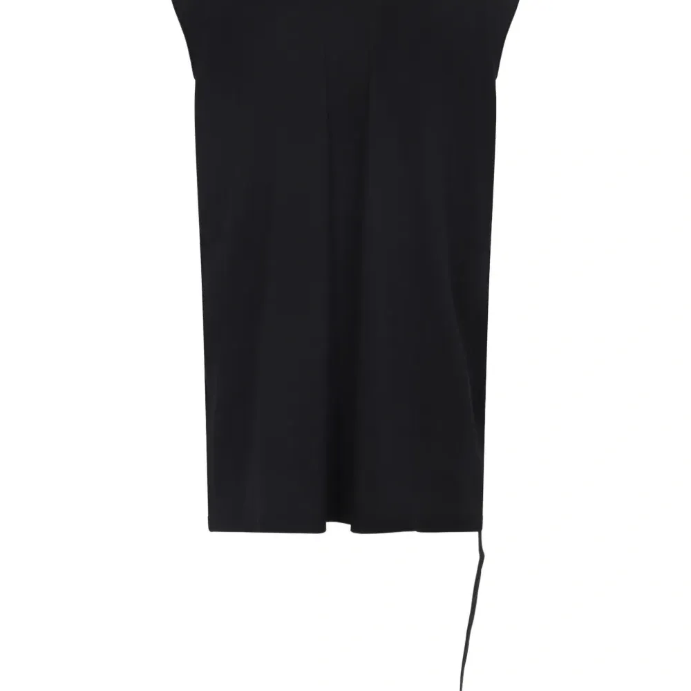 топ с приспущенными плечами