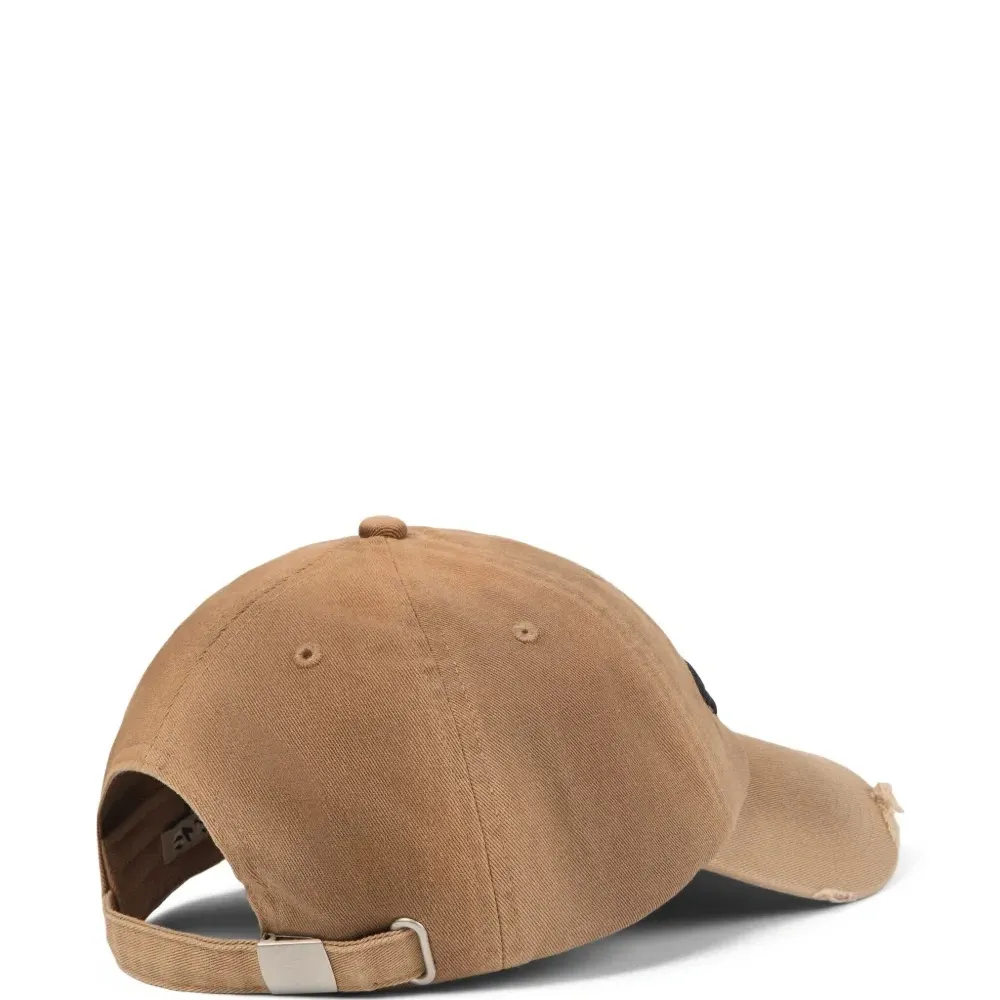 Бейсболка с эффектом потертости